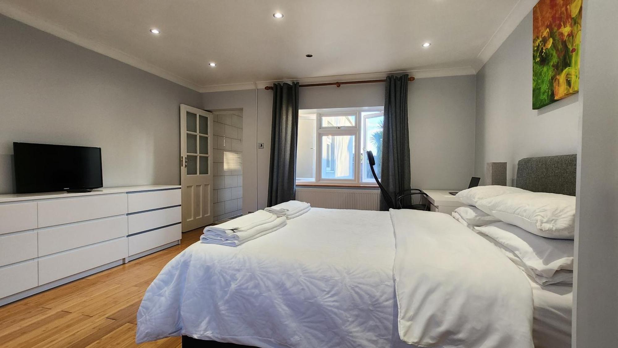 Homestay Pembroke Way